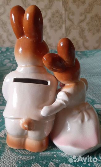 Статуэтка кролики