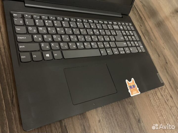 Свежий Lenovo FHD A6-9225/SSD 256/R7 M440 2 Gb/8 D