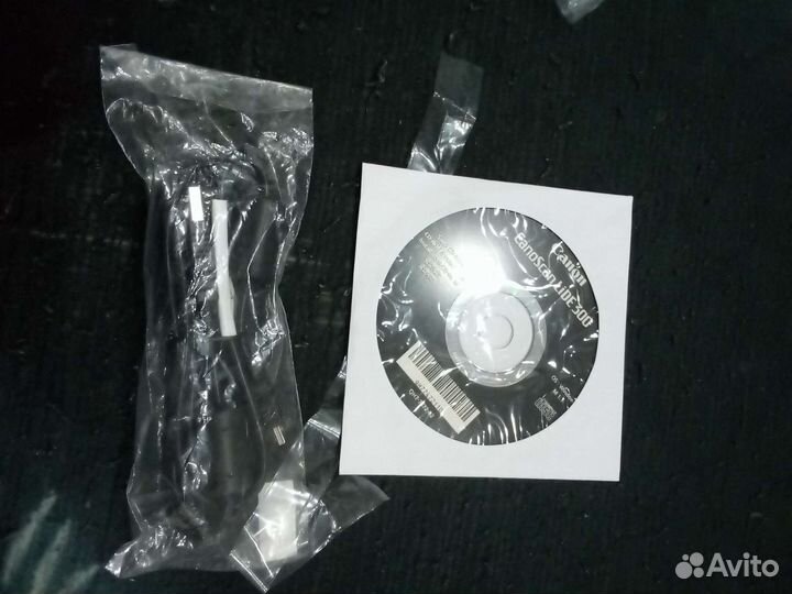 Сканер планшетный CanoScan lide 300