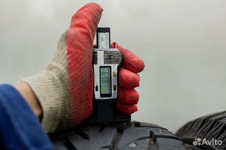 Yokohama Ice Guard Stud IG55 225/60 R17 103T