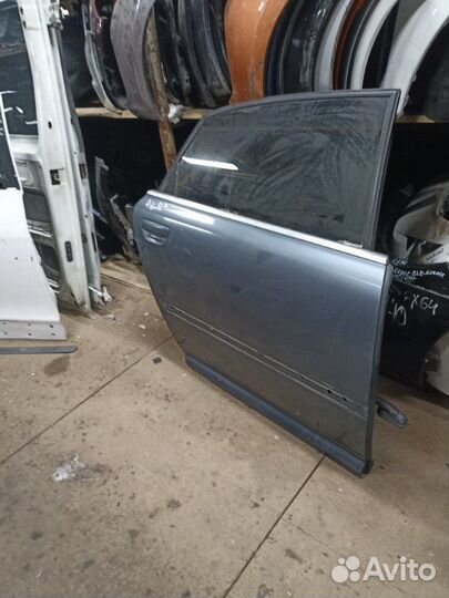 Дверь задняя правая Audi A8 D3