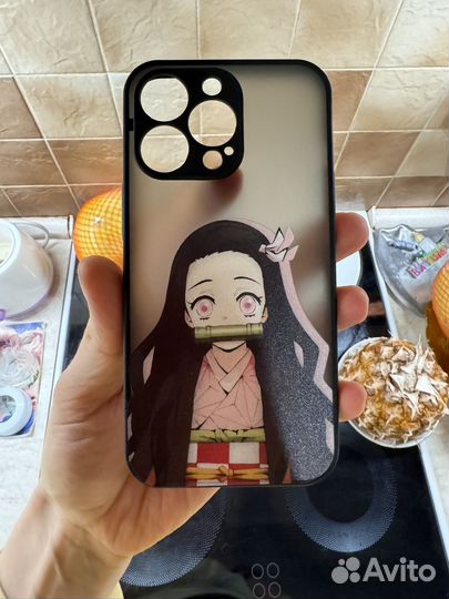 Чехол на iPhone 13 pro аниме