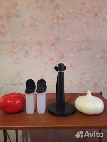 Посуда из медицинского пластика от комп.Tupperware