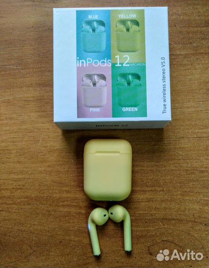 Наушники TWS i12 с кейсом желтые