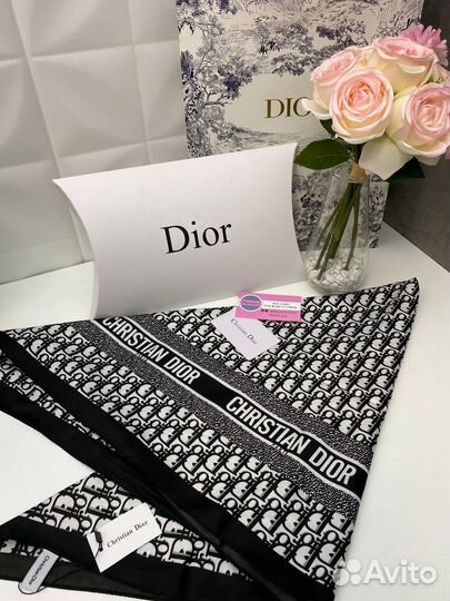 Платок Dior
