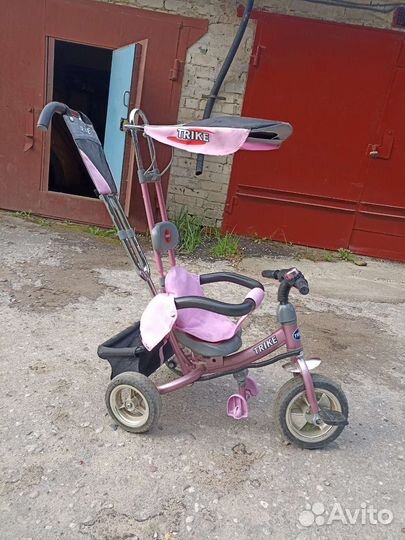 Трехколесный велосипед с родительской ручкой