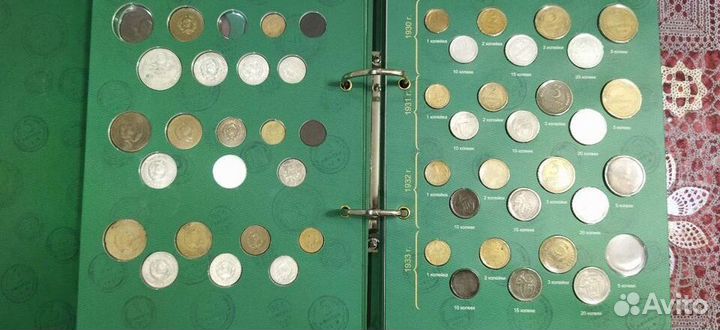 Альбом с монетами РСФСР и СССР 1921-1957