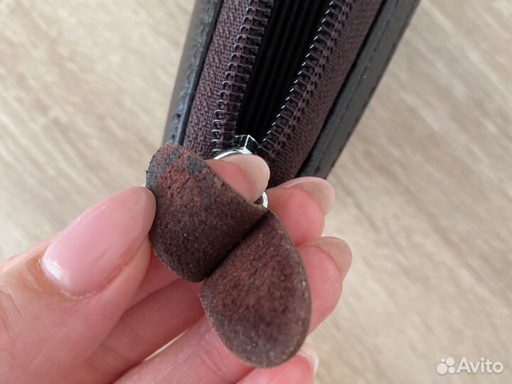 Картхолдер (держатель для карт)