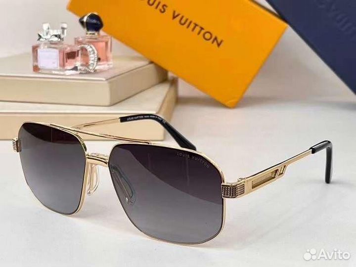 Брендовые солнцезащитные очки