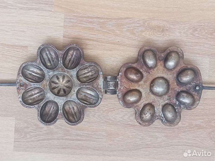 Вафельница орешница СССР