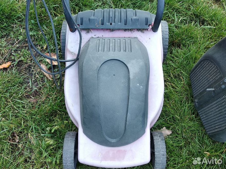 Газонокосилка электрическая