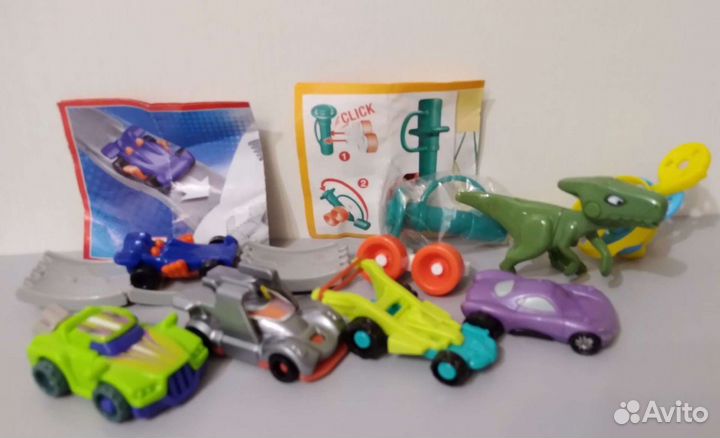 Игрушка из киндера