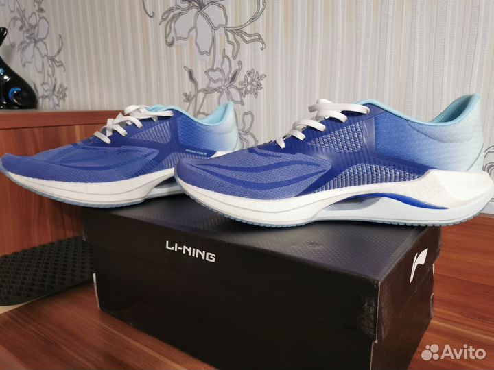 Кроссовки Li ning