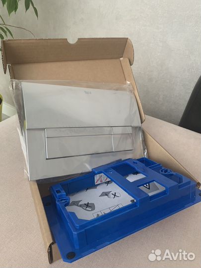 Новая кнопка смыва Roca a8901170b1 хром