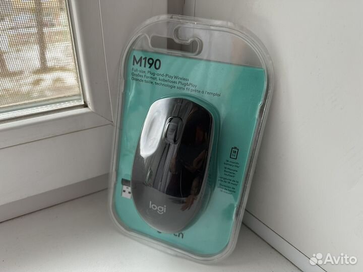 Безпроводная мышь Logitech M190 full-size