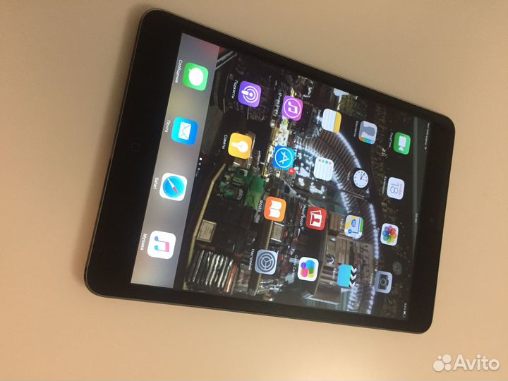 iPad mini wi-fi cell 16 gb model A1455