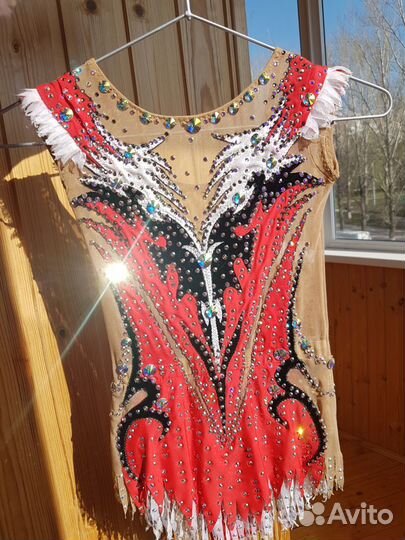 Купальник для художественной гимнастики