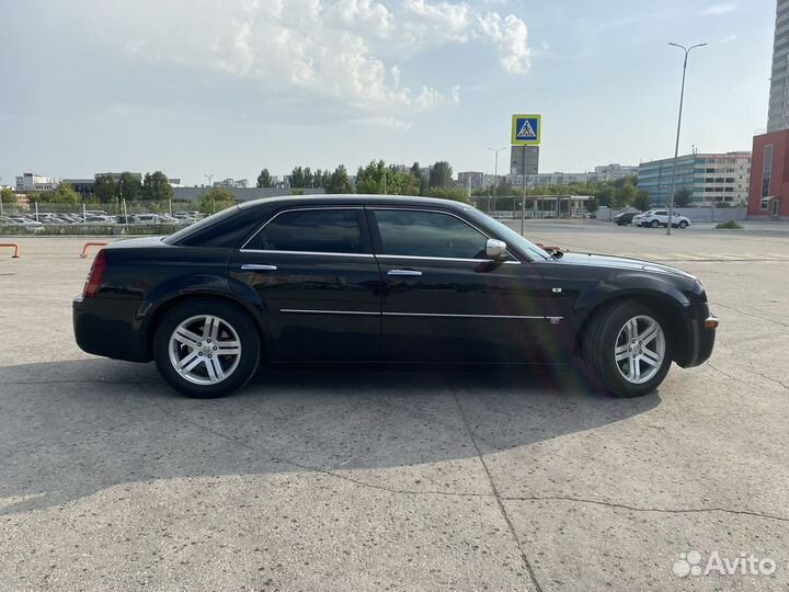 Chrysler 300C 2.7 AT, 2006, 165 000 км