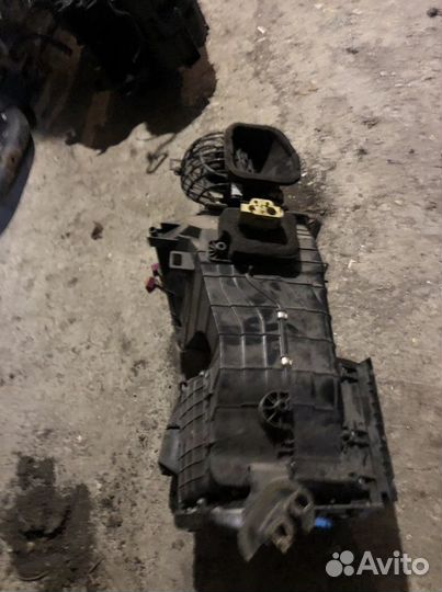 Корпус печки печка Volkswagen Touareg