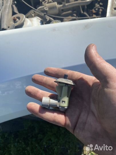 Авторазбор renault duster рестайл,бачок гура