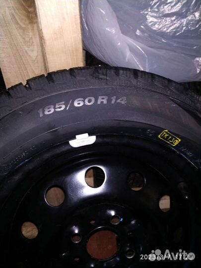 Viatti Brina Nordico V-522 185/60 R14 82H