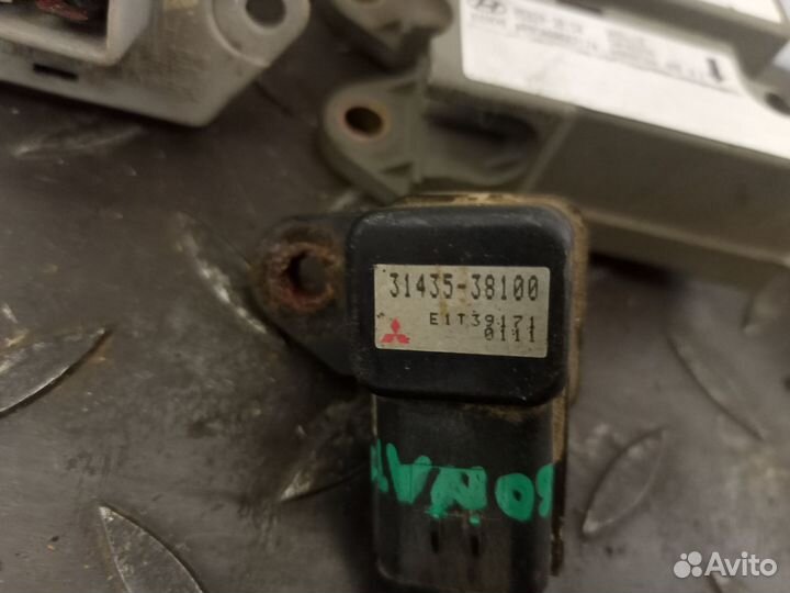 Датчик для Hyundai Sonata 4