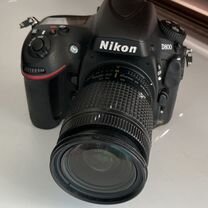 Зеркальная камера Nikon D800 с объективом