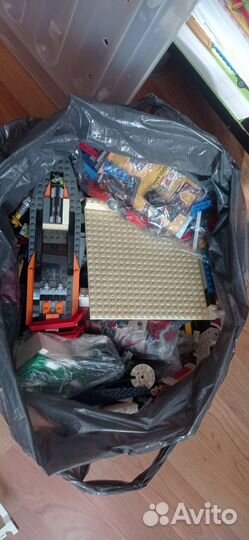 Lego city полицейский участок