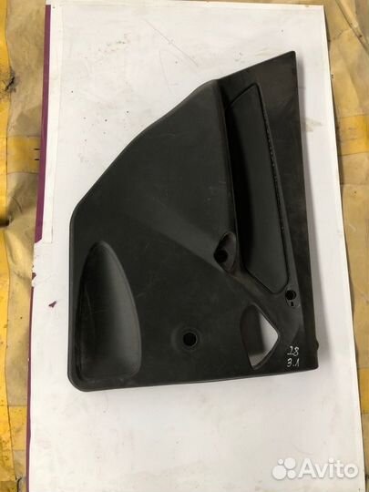 Обшивка салона задняя левая LADA Granta 1.6 2018