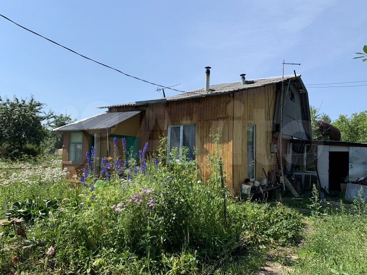 Дача 20 м² на участке 8,5 сот.