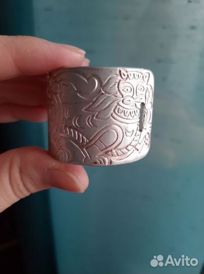 Заколка для волос