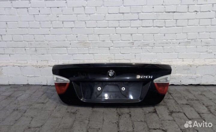 Крышка багажника BMW e90 дорест