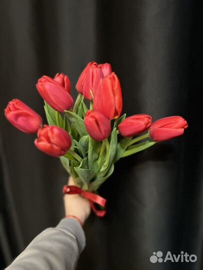 Оформленный букет тюльпанов