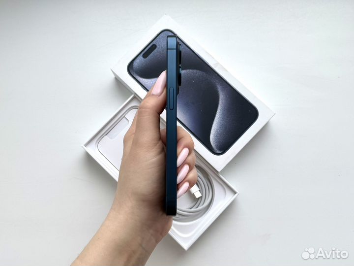 iPhone 15 Pro, 128 ГБ