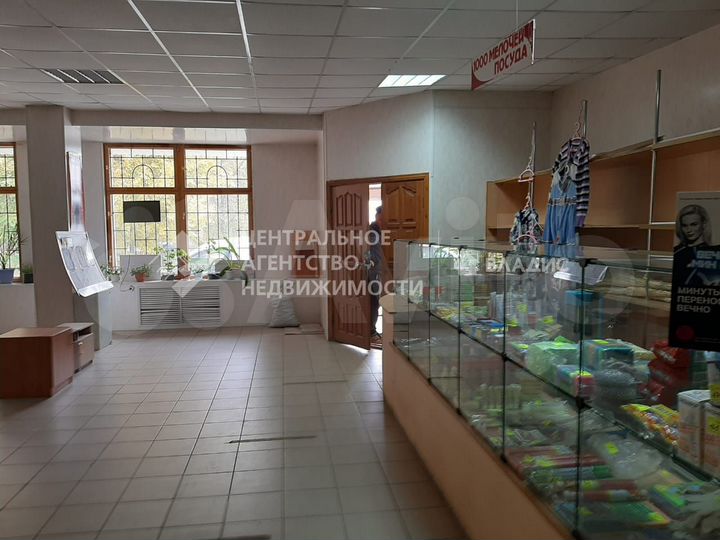 Продам помещение свободного назначения, 305.4 м²