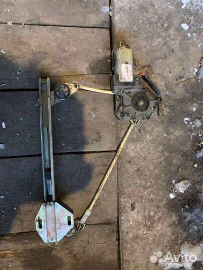 Стеклоподъемник левый ваз 2110 2111 2112