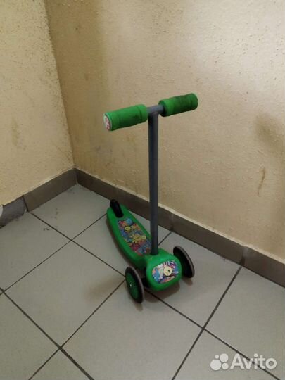 Самокат детский трехколесный