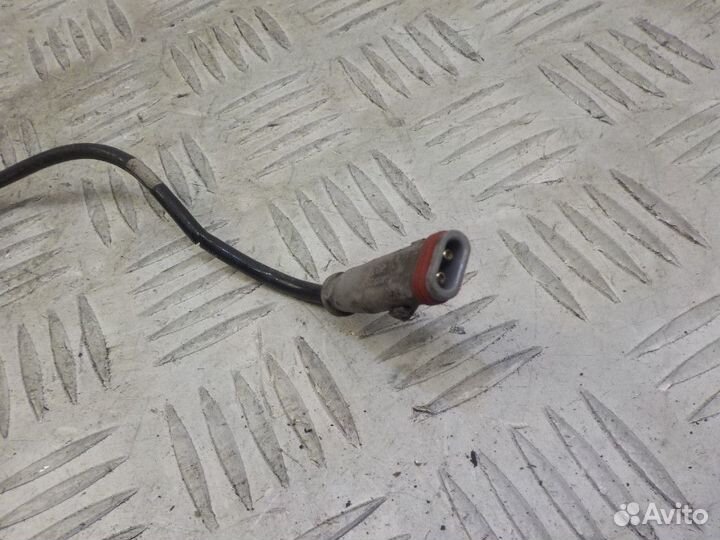 Датчик ABS передний Opel Zafira B