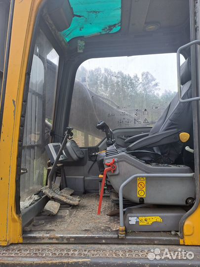 Гусеничный экскаватор Volvo EC210BLC Prime, 2011