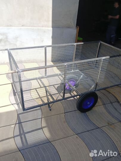 Тачки для кур