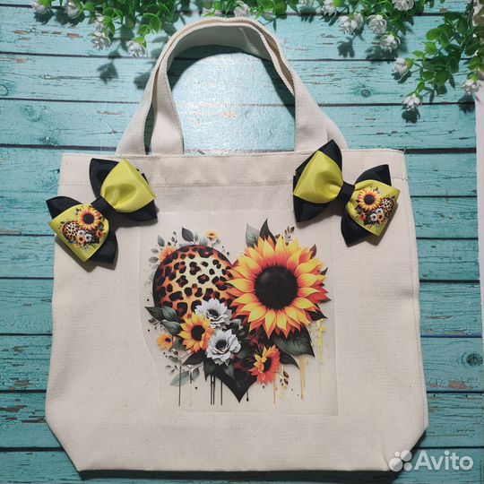 Шоппер с термо наклейкой и бантики