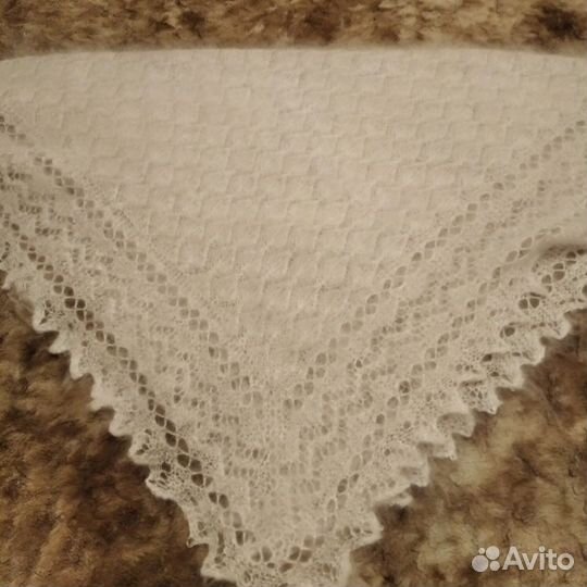 Косынки платки пуховыу и ажурные