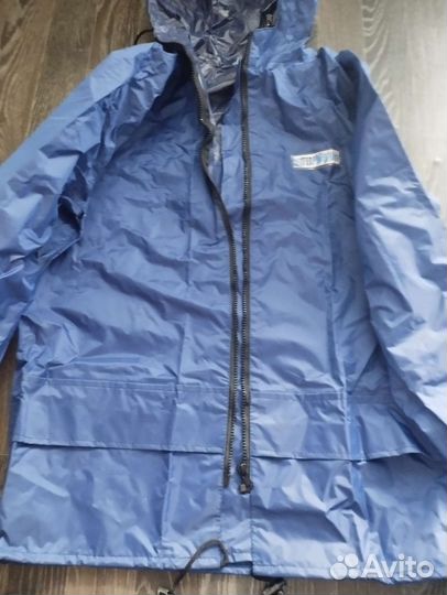 Костюмы защитные