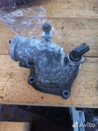 Термостат Спринтер Мерседес Sprinter