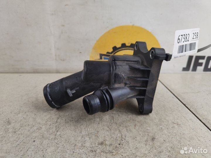 Корпус термостата Volvo Xc60 UZ 2.0 B4204T26 2019