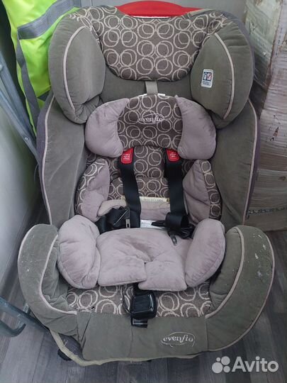Детское автокресло Evenflo