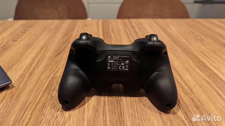 Беспроводной Геймпад logitech f710