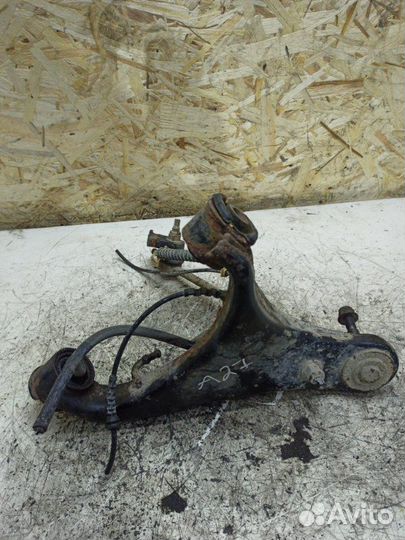 Рычаг подвески передний правый Land Rover