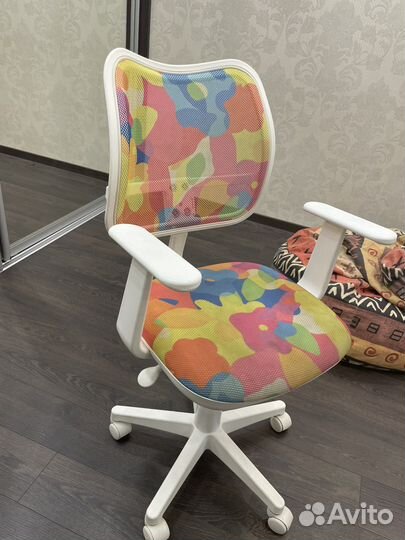 Детский компьютерный стул