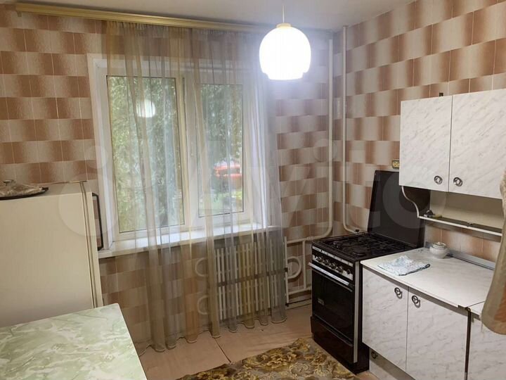 2-к. квартира, 55 м², 1/9 эт.